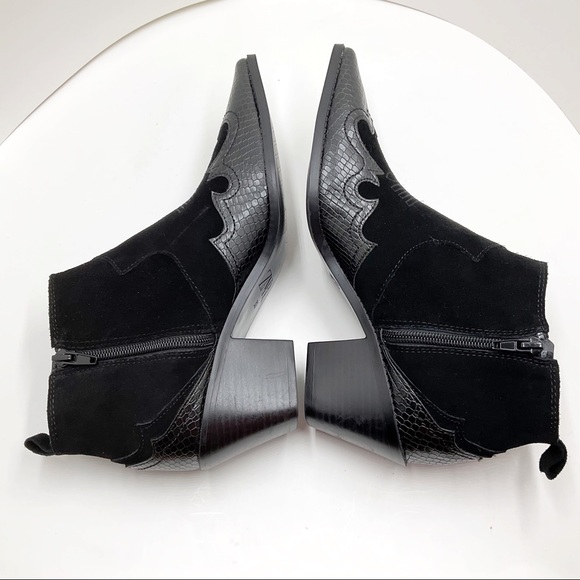 🆕{Zara} Split Leather/Suede Heeled Cowboy Ankle Boots